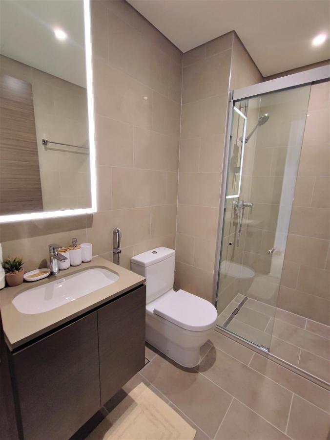 Beautiful 2 Bedroom Next To Business Bay - Sobha Creek Vista Дубай Экстерьер фото
