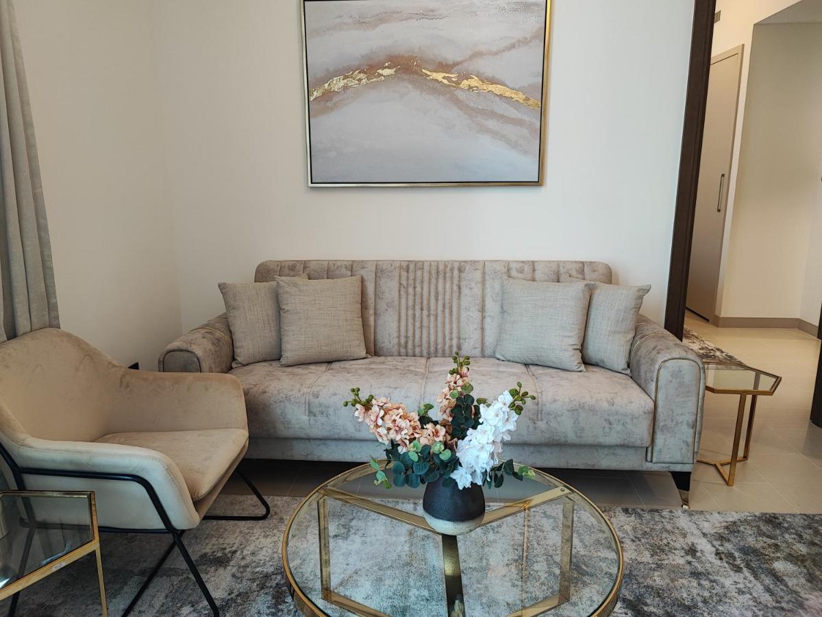 Beautiful 2 Bedroom Next To Business Bay - Sobha Creek Vista Дубай Экстерьер фото