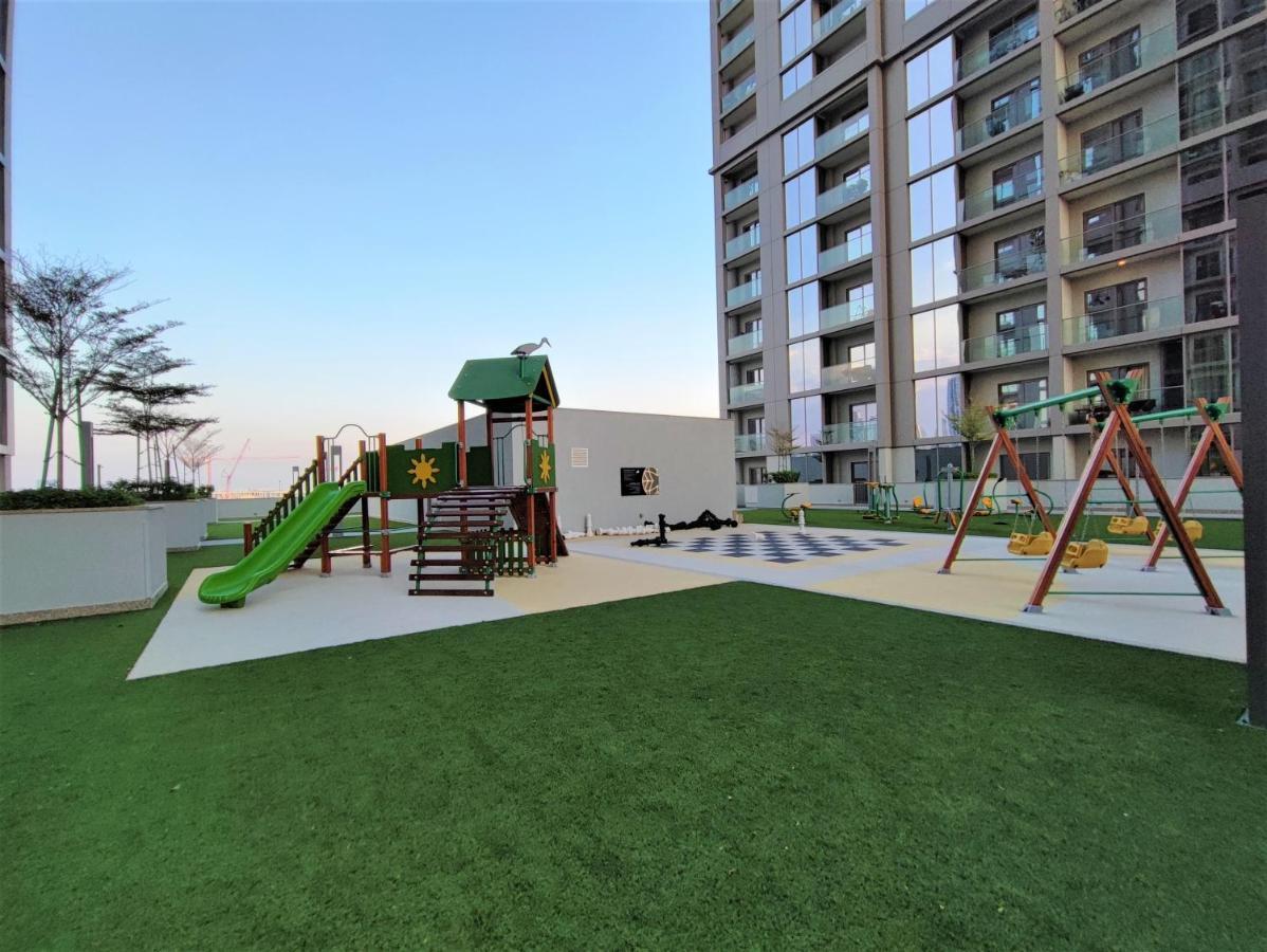 Beautiful 2 Bedroom Next To Business Bay - Sobha Creek Vista Дубай Экстерьер фото