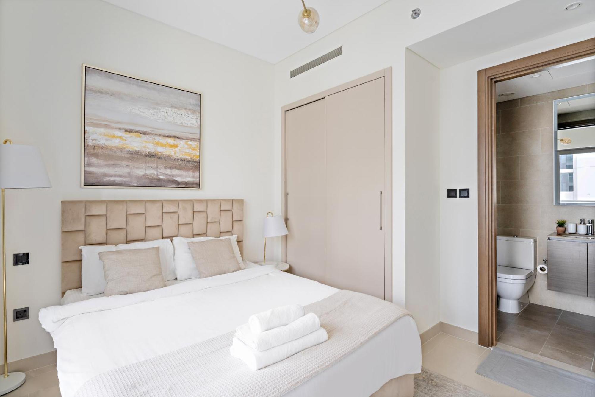 Beautiful 2 Bedroom Next To Business Bay - Sobha Creek Vista Дубай Экстерьер фото